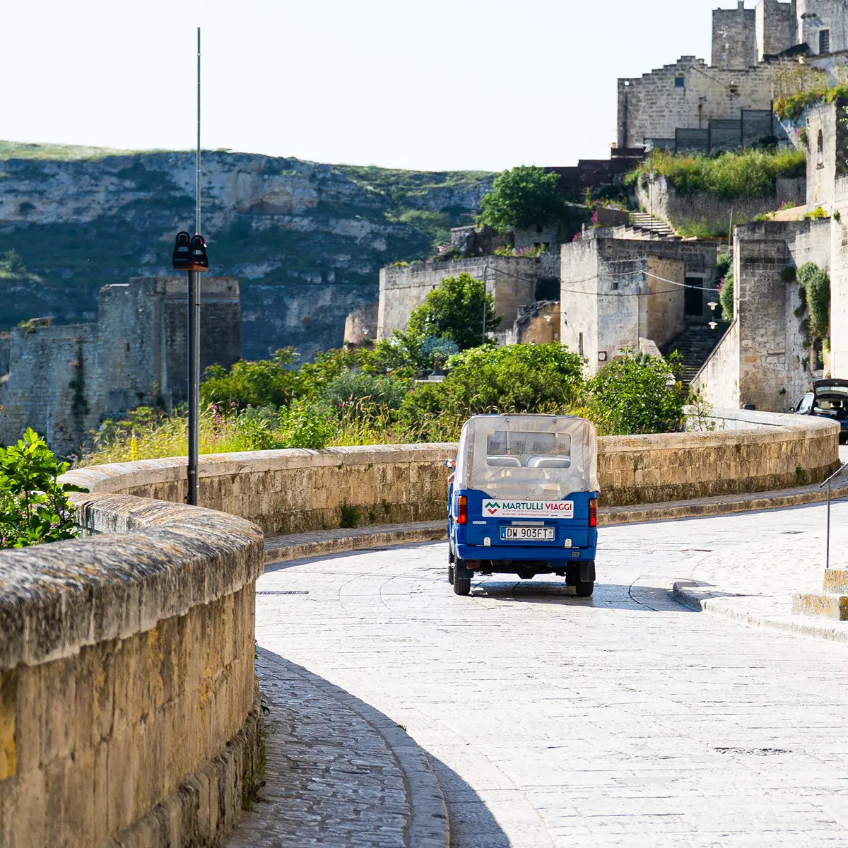 Tour in Ape Calessino nei Sassi di Matera con Casa Grotta