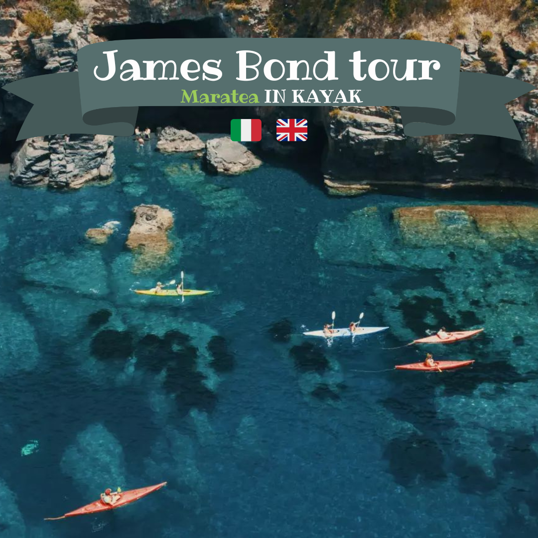 James Bond tour Maratea in Kayak