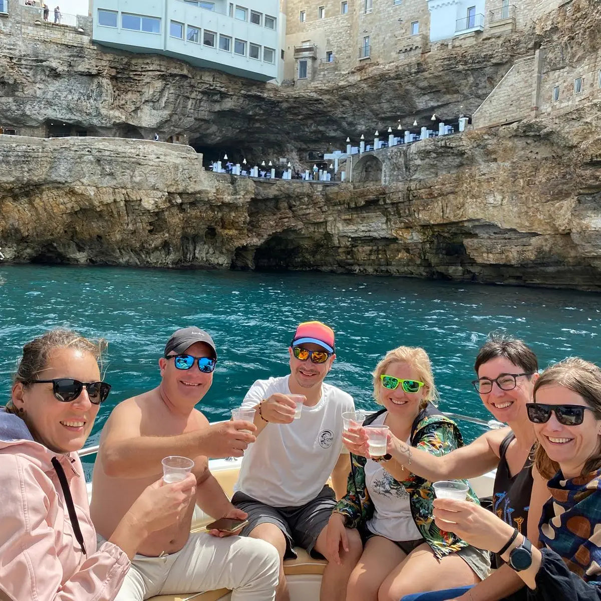 Tour in barca alle grotte di Polignano a mare