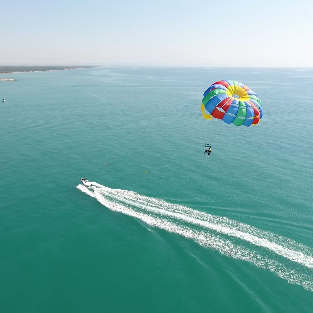 Scopri Marina di Pisticci: Vola sulla Magna Grecia con Parafly!