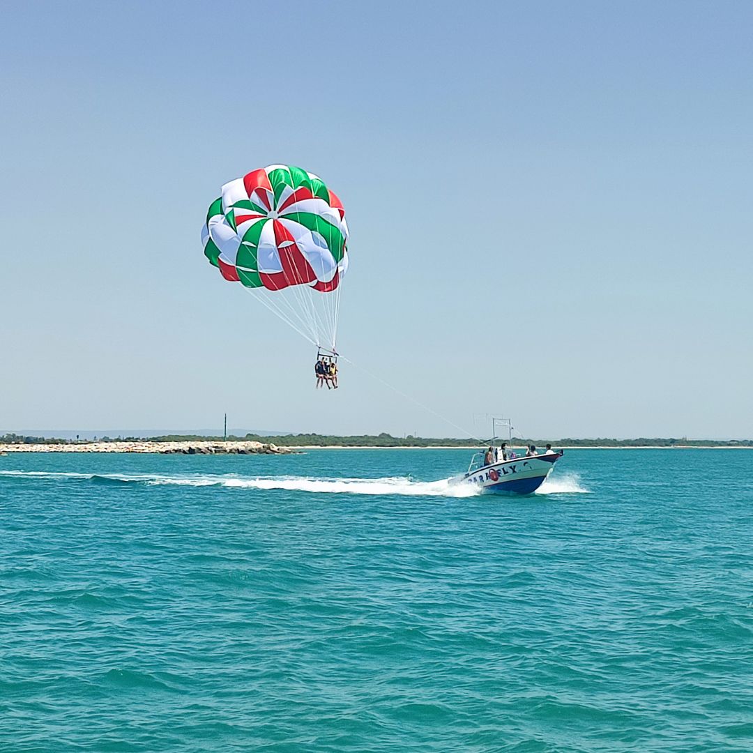 Scopri Marina di Pisticci: Vola sulla Magna Grecia con Parafly!