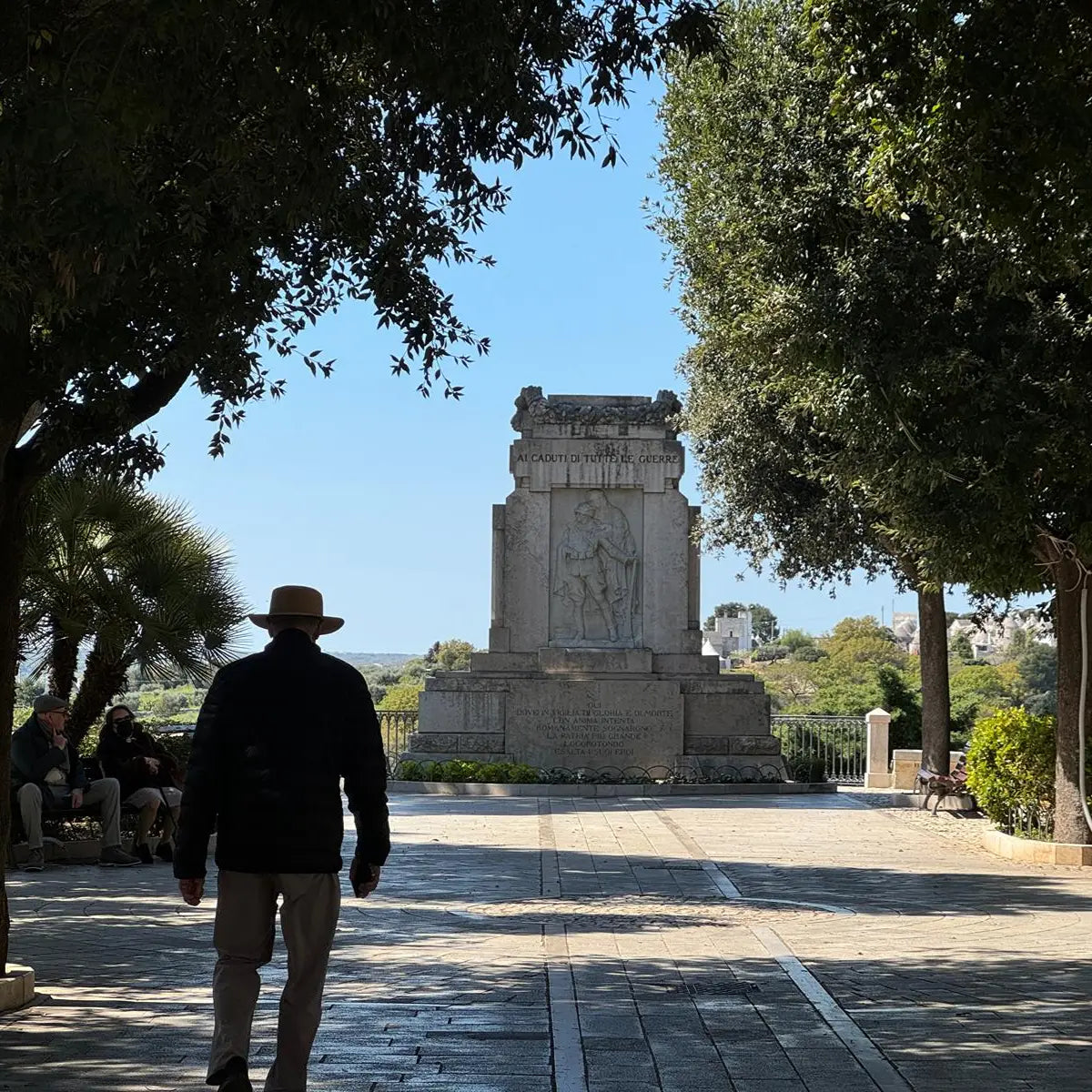 Escursione da Matera a Polignano, Alberobello e Locorotondo