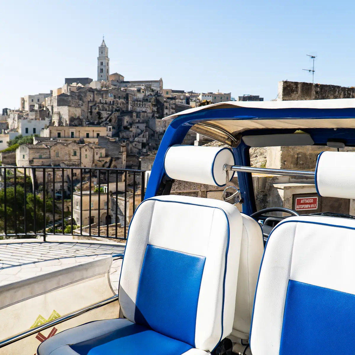 Tour in Ape Calessino nei Sassi di Matera con Casa Grotta
